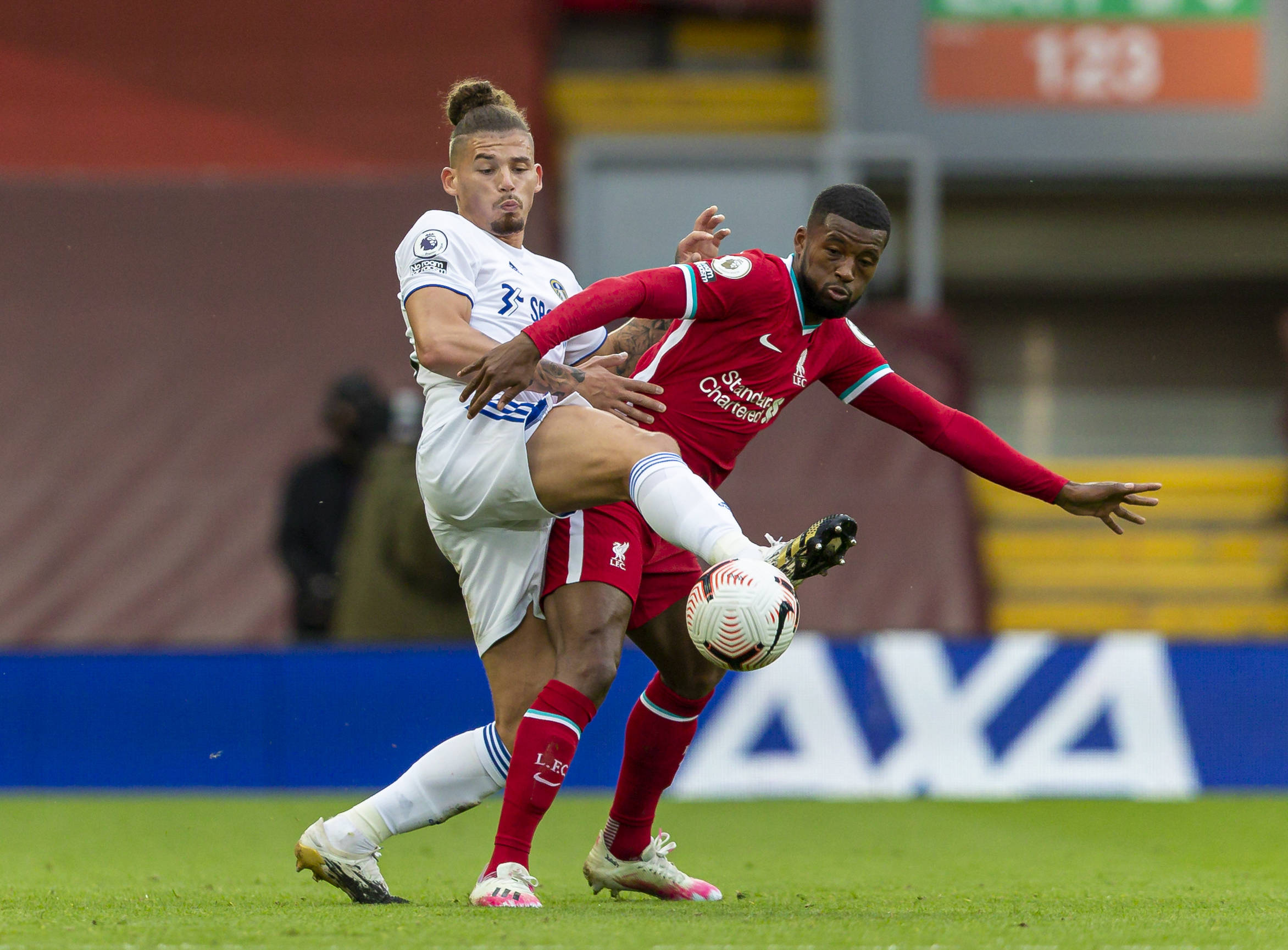 在足球转会 在足球转会